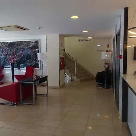 4 Estações 3*