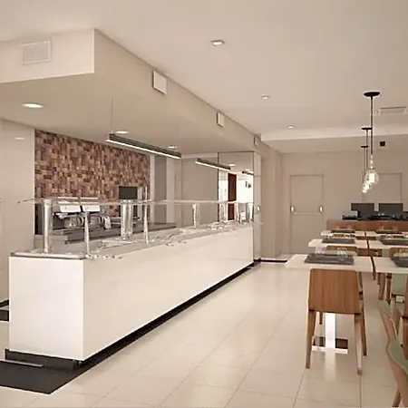 4 Estacoes Otel