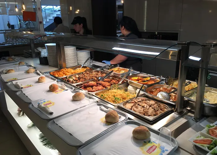 Отель 4 Estacoes 3*