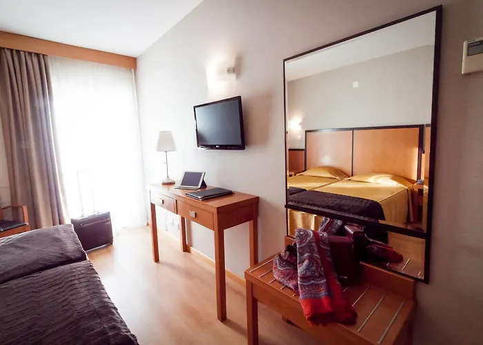 فندق 4 Estacoes 3*