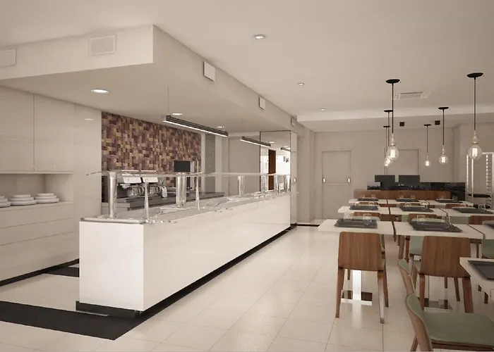 فندق 4 Estacoes 3*